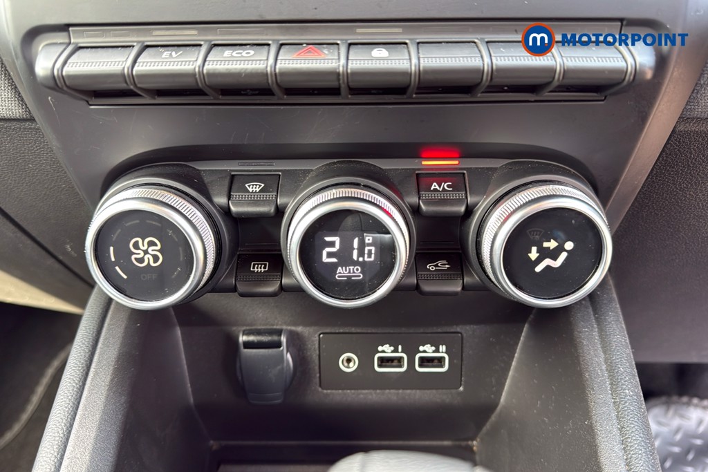 Renault Clio Evolution Automatic Petrol-Electric Hybrid Hatchback - Stock Number (1624269) - 12th supplementary image