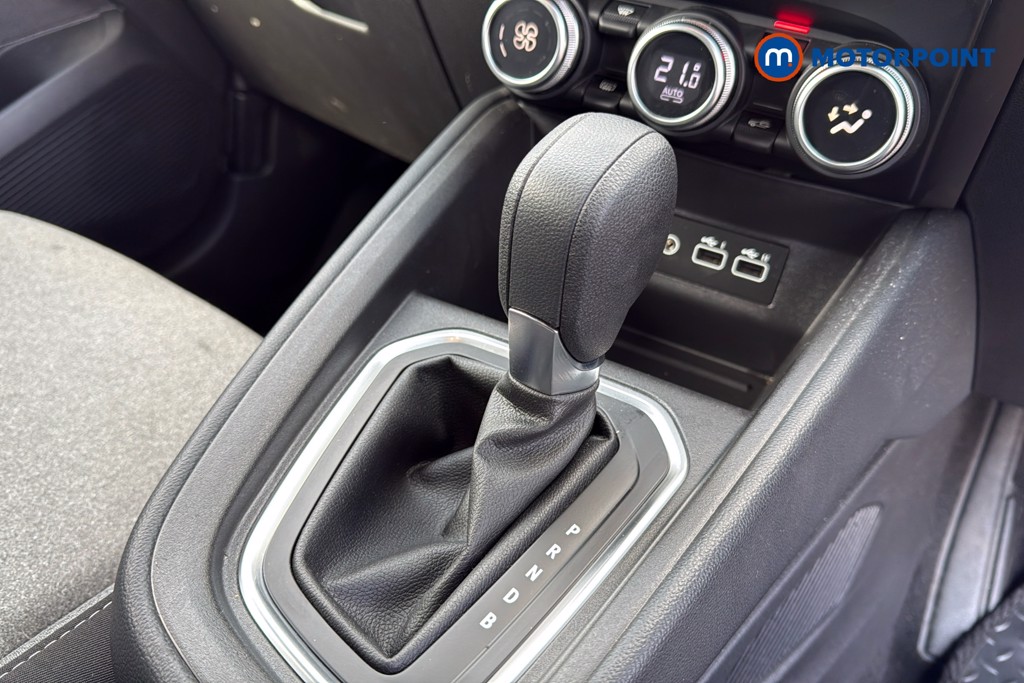 Renault Clio Evolution Automatic Petrol-Electric Hybrid Hatchback - Stock Number (1624269) - 15th supplementary image