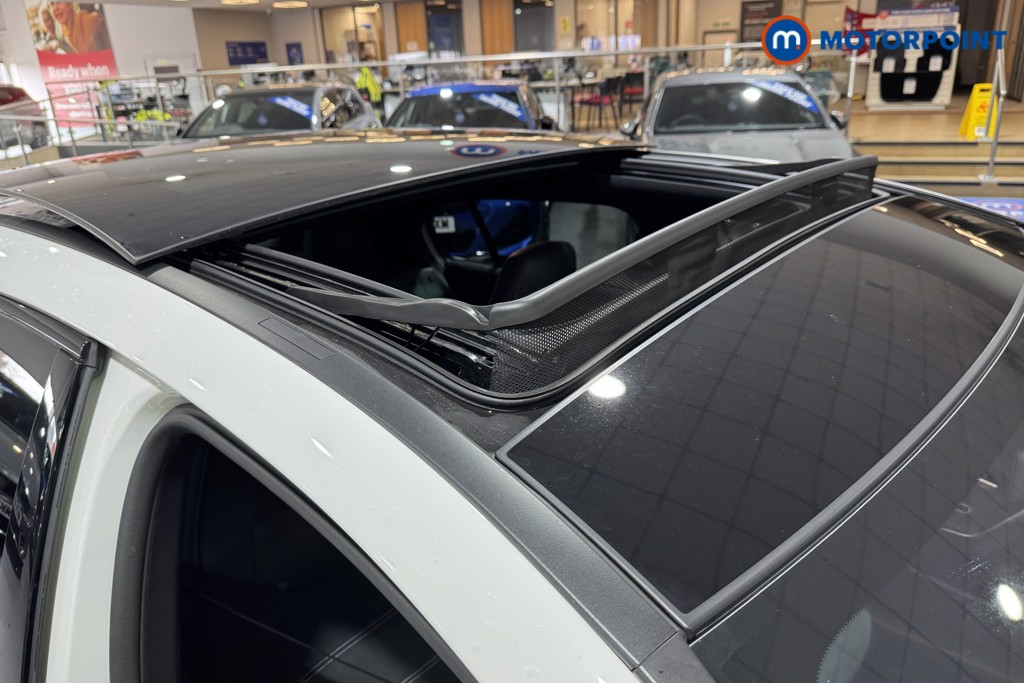 Mercedes-Benz A Class Amg Line Premium Plus Edition Automatic Petrol Hatchback - Stock Number (1624338) - 10th supplementary image