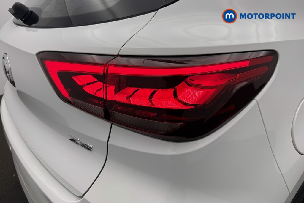 Mg Motor Uk ZS Excite Manual Petrol SUV - Stock Number (1624390) - 15th supplementary image