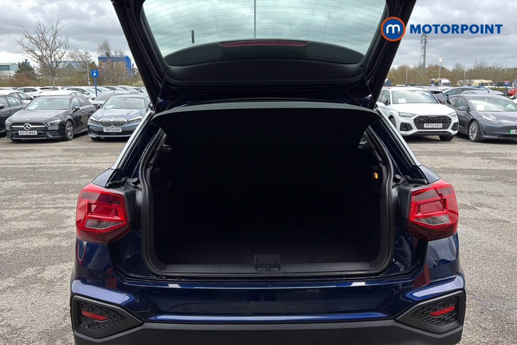 Audi Q2 Technik Manual Petrol SUV - Stock Number (1624457) - 33rd supplementary image