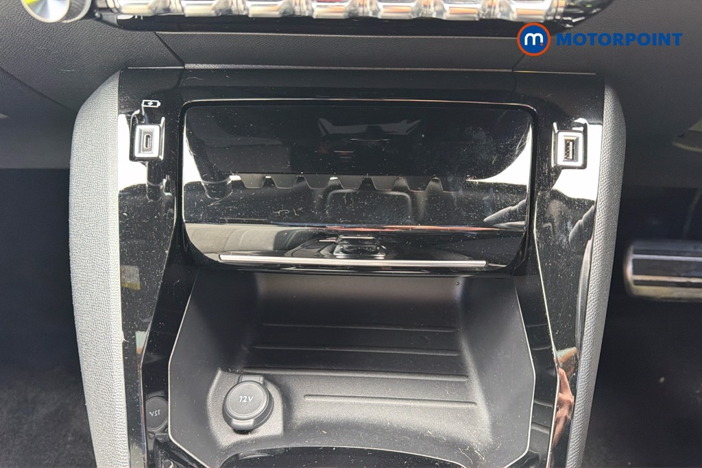 Peugeot 2008 Gt Premium Automatic Electric SUV - Stock Number (1624469) - 17th supplementary image