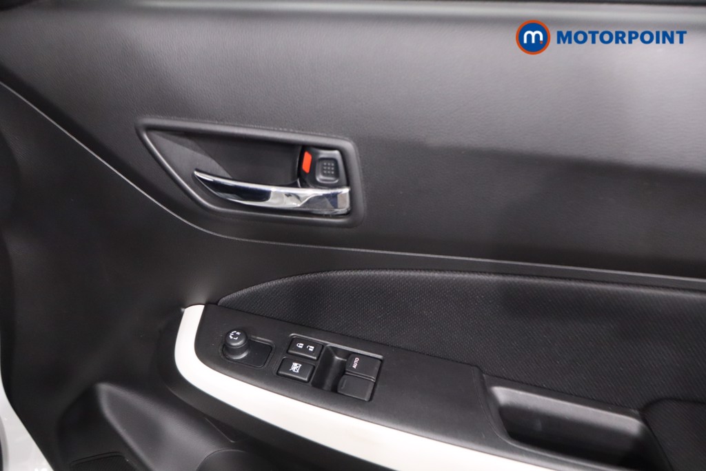 Suzuki Swift Sz-L Manual Petrol Hatchback - Stock Number (1624580) - 24th supplementary image