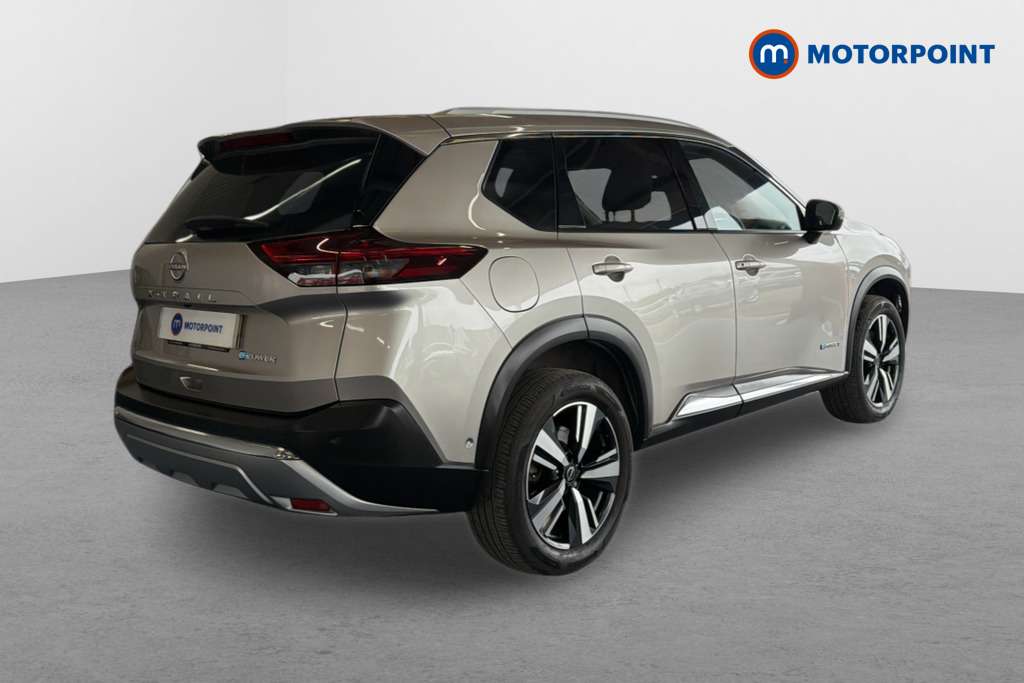 Nissan X-Trail Tekna Automatic Petrol-Electric Hybrid SUV - Stock Number (1624953) - Drivers side rear corner