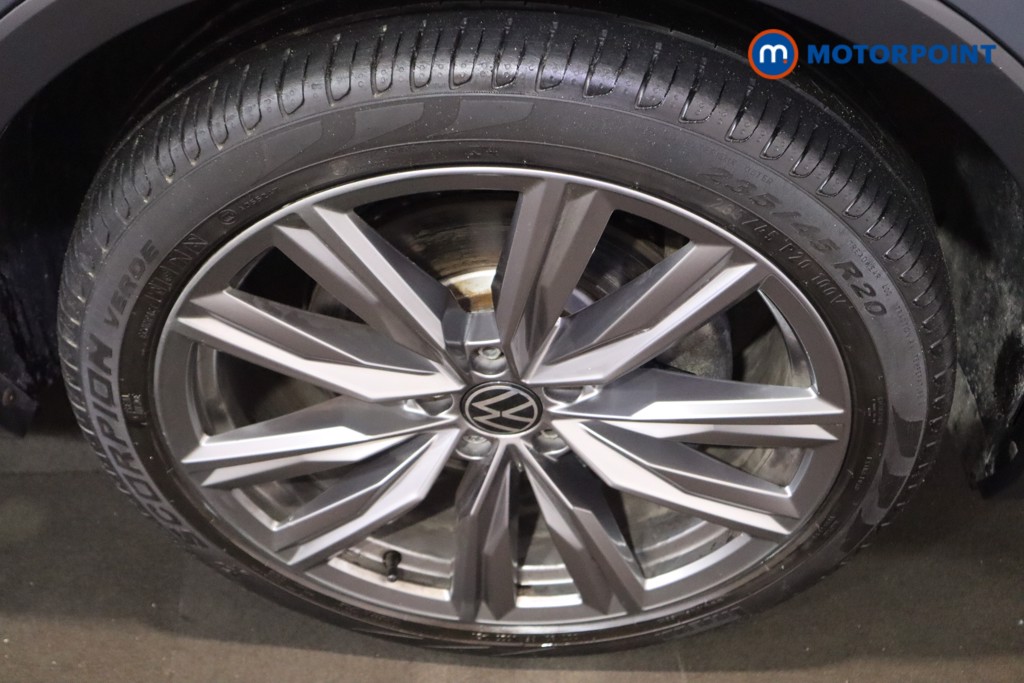Volkswagen Tiguan Elegance Automatic Petrol Plug-In Hybrid SUV - Stock Number (1625292) - 11th supplementary image