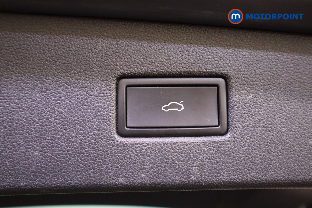 Volkswagen Tiguan Elegance Automatic Petrol Plug-In Hybrid SUV - Stock Number (1625292) - 33rd supplementary image