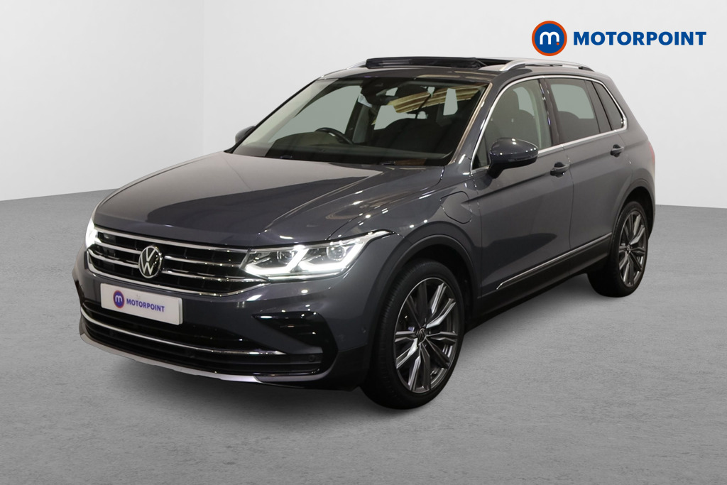 Volkswagen Tiguan Elegance Automatic Petrol Plug-In Hybrid SUV - Stock Number (1625292) - Passenger side front corner