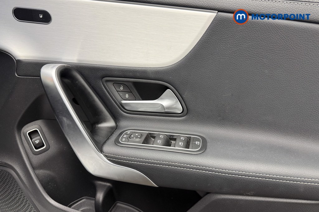 Mercedes-Benz CLA Amg Line Automatic Petrol Coupe - Stock Number (1625580) - 18th supplementary image