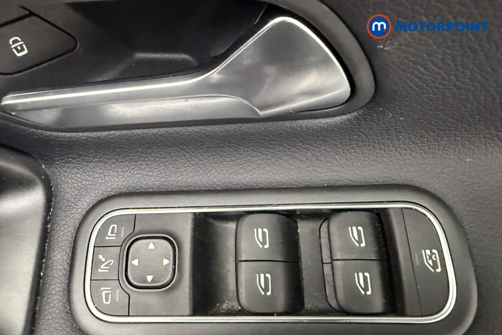 Mercedes-Benz CLA Amg Line Automatic Petrol Coupe - Stock Number (1625580) - 19th supplementary image