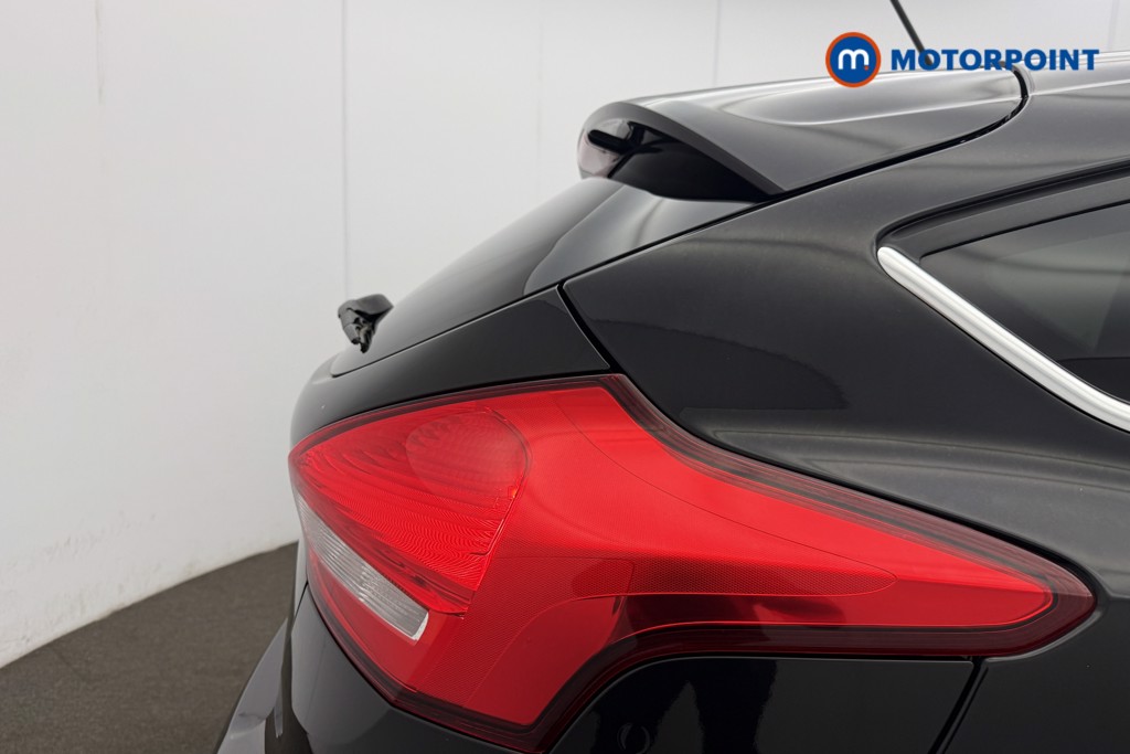 Ford Focus Zetec Edition Manual Petrol Hatchback - Stock Number (1625630) - 25th supplementary image