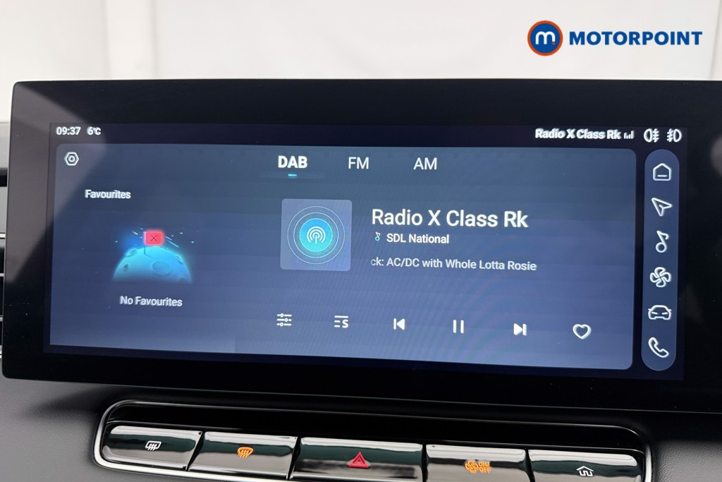 Mg Motor Uk HS SE Automatic Petrol-Electric Hybrid SUV - Stock Number (1625741) - 4th supplementary image