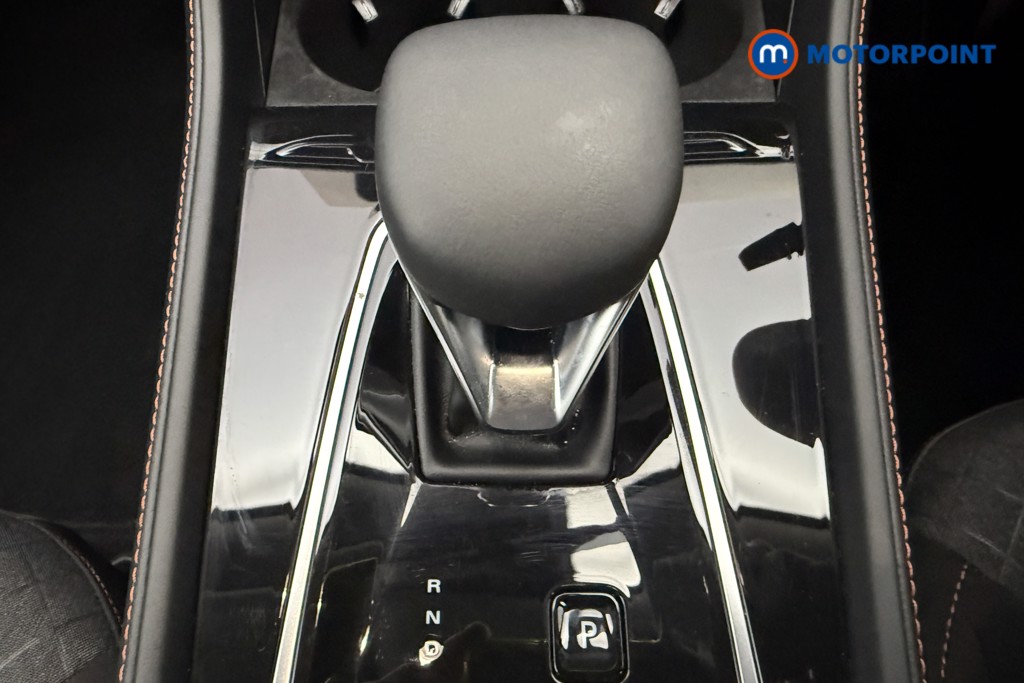 Mg Motor Uk HS SE Automatic Petrol-Electric Hybrid SUV - Stock Number (1625741) - 7th supplementary image