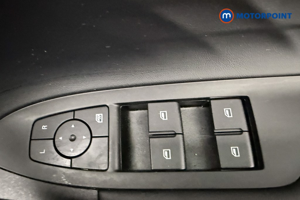 Mg Motor Uk HS SE Automatic Petrol-Electric Hybrid SUV - Stock Number (1625741) - 19th supplementary image