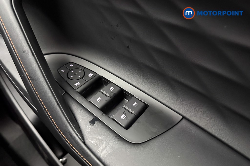 Mg Motor Uk HS Trophy Automatic Petrol Plug-In Hybrid SUV - Stock Number (1625750) - 16th supplementary image