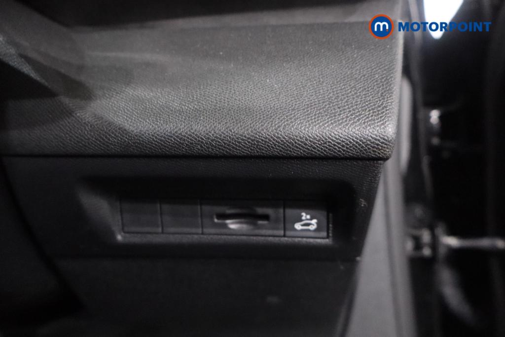 Peugeot 408 GT Automatic Petrol Hatchback - Stock Number (1625895) - 13th supplementary image