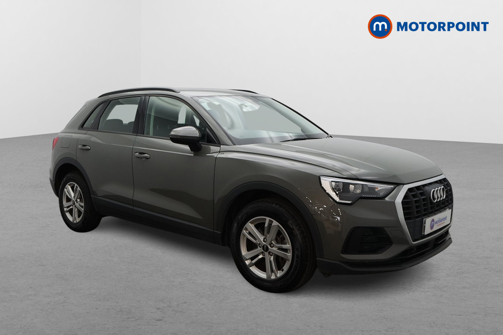 Audi Q3 Technik Automatic Petrol Plug-In Hybrid SUV - Stock Number (1626135) - Drivers side front corner