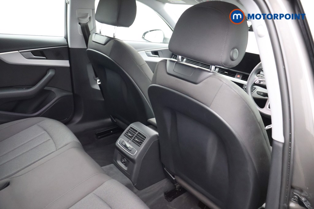 Audi A4 Technik Automatic Diesel Estate - Stock Number (1626439) - 16th supplementary image