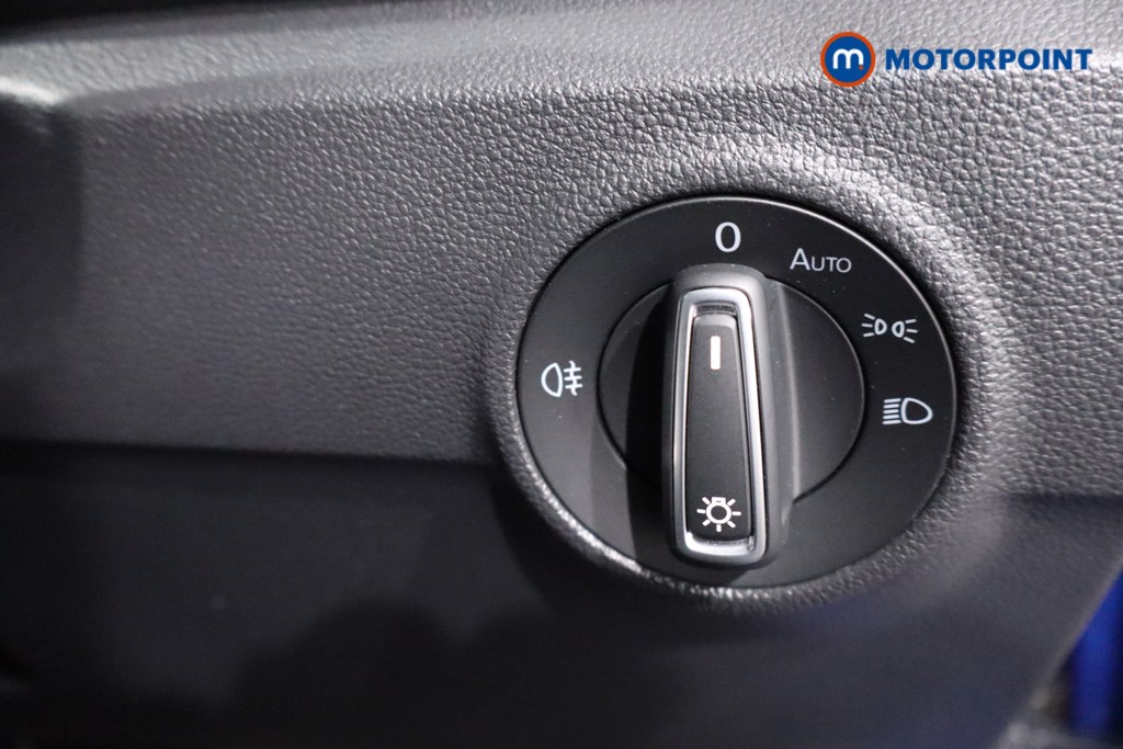 Volkswagen T-Roc Black Edition Automatic Petrol SUV - Stock Number (1626474) - 17th supplementary image