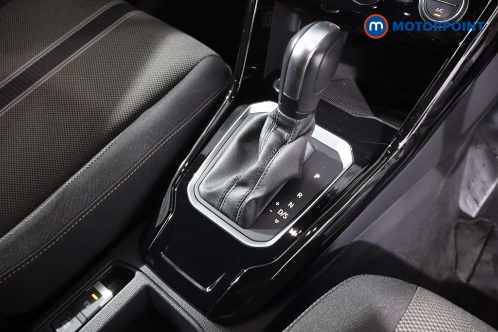 Volkswagen T-Roc Black Edition Automatic Petrol SUV - Stock Number (1626474) - 21st supplementary image