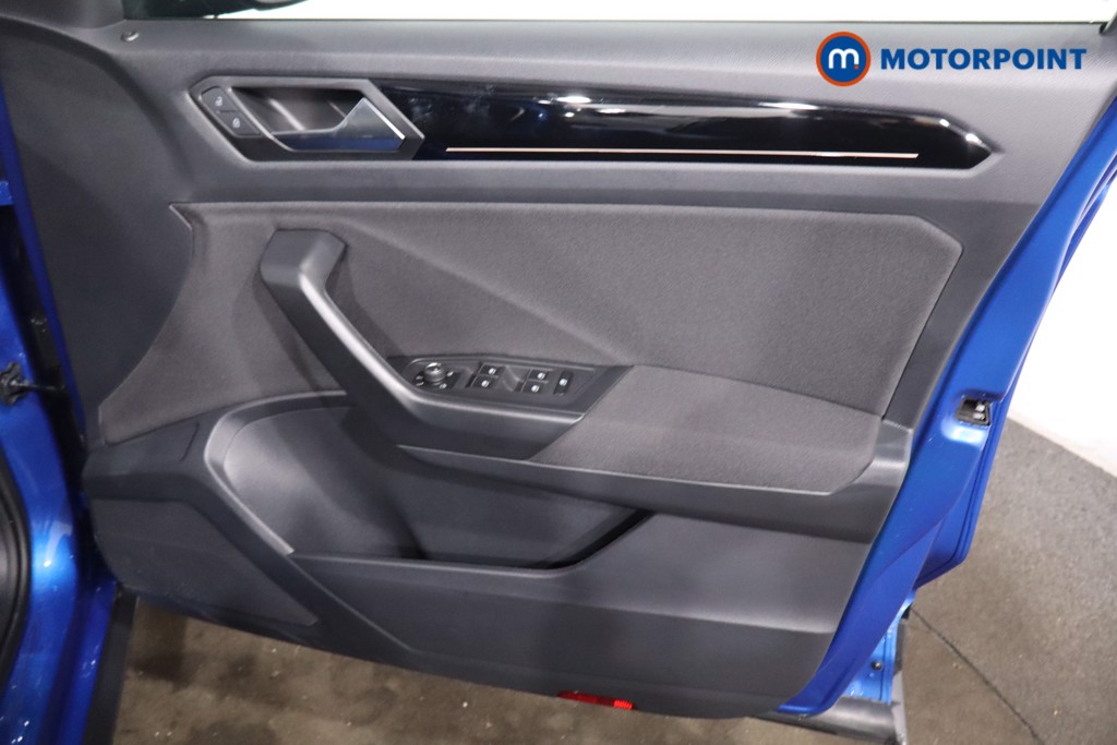 Volkswagen T-Roc Black Edition Automatic Petrol SUV - Stock Number (1626474) - 24th supplementary image