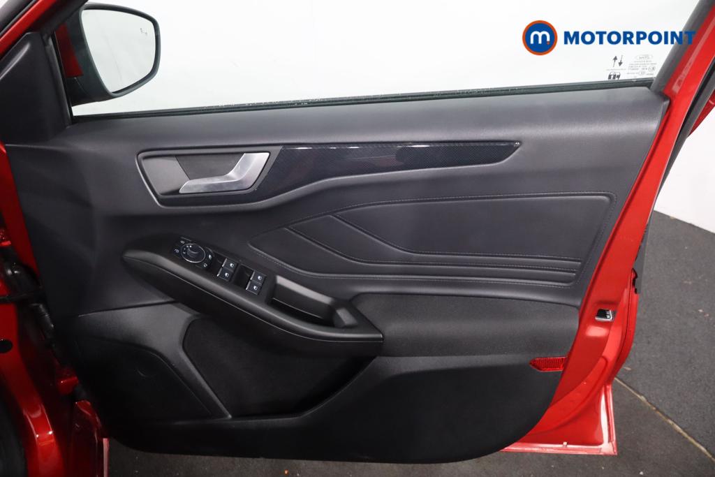 Ford Focus St-Line Automatic Petrol Estate - Stock Number (1626518) - 11th supplementary image
