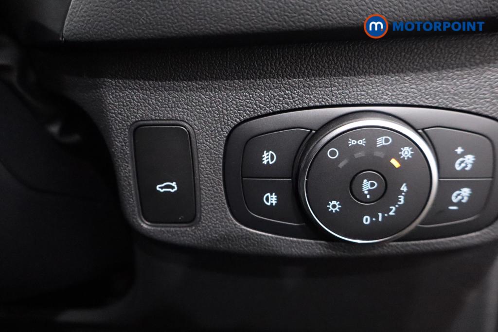 Ford Focus St-Line Automatic Petrol Estate - Stock Number (1626518) - 14th supplementary image