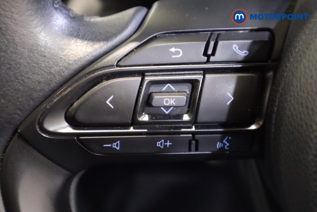 Toyota Yaris Cross Design Automatic Petrol-Electric Hybrid Estate - Stock Number (1626620) - 18th supplementary image