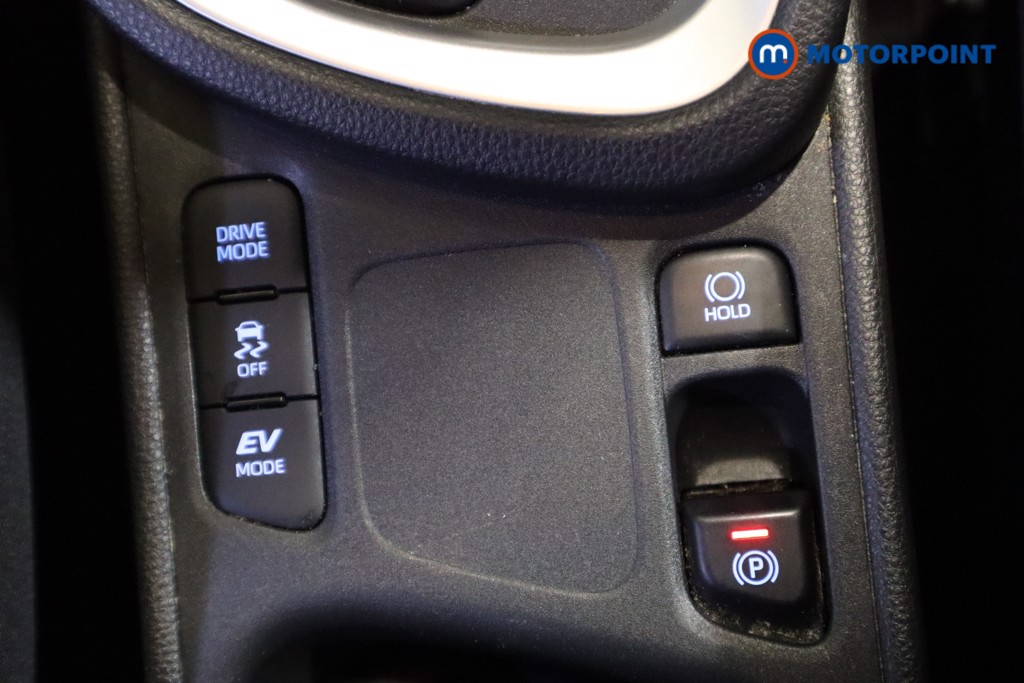 Toyota Yaris Cross Design Automatic Petrol-Electric Hybrid Estate - Stock Number (1626620) - 23rd supplementary image