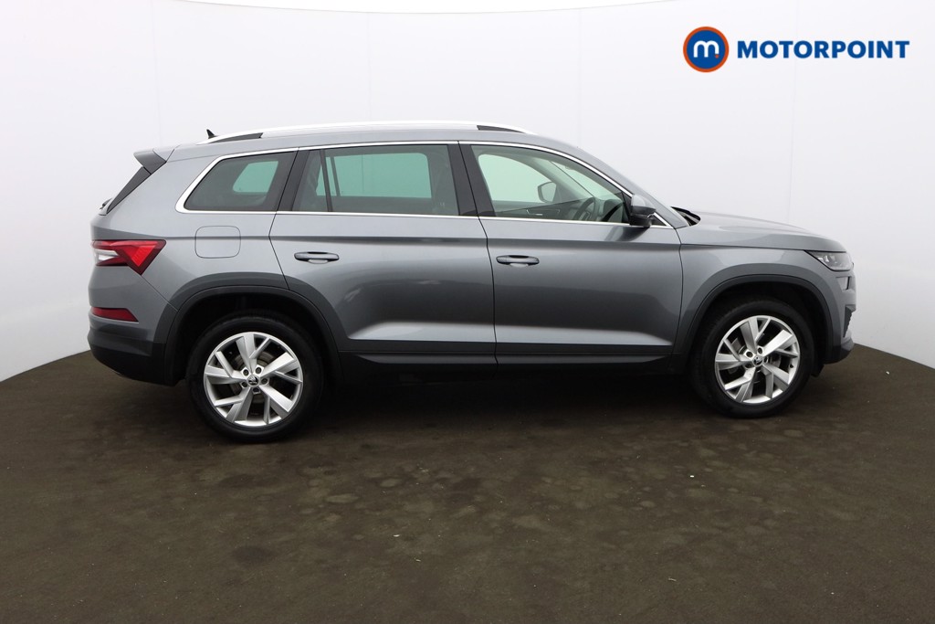 Skoda Kodiaq Se L Executive Automatic Petrol SUV - Stock Number (1627013) - Drivers side