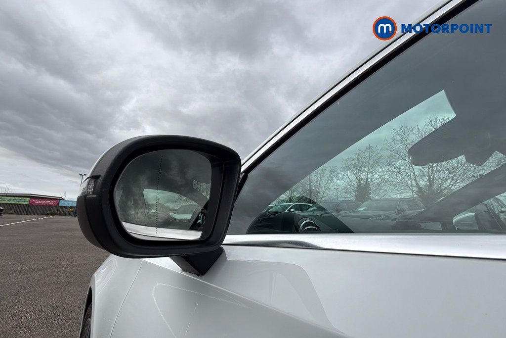 Mercedes-Benz A Class Amg Line Automatic Petrol Hatchback - Stock Number (1627121) - 43rd supplementary image