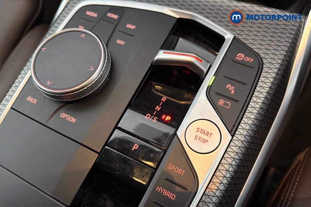 BMW 3 Series M Sport Automatic Petrol Plug-In Hybrid Saloon - Stock Number (1581968) - 19th supplementary image
