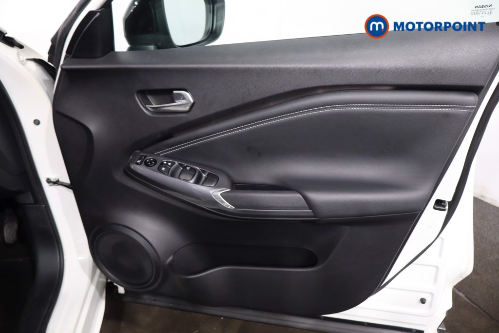 Nissan Juke Tekna Automatic Petrol-Electric Hybrid SUV - Stock Number (1590762) - 25th supplementary image