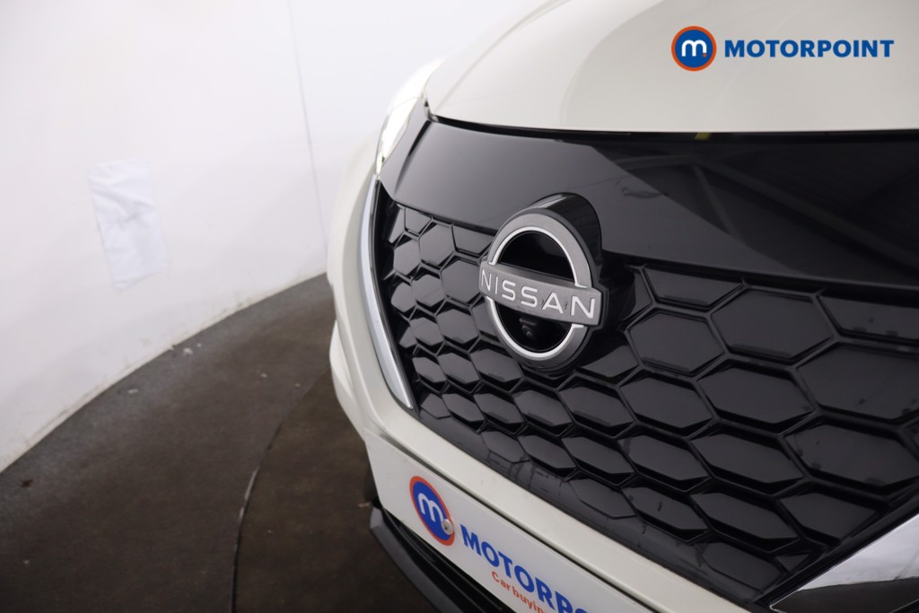 Nissan Juke Tekna Automatic Petrol-Electric Hybrid SUV - Stock Number (1590762) - 30th supplementary image