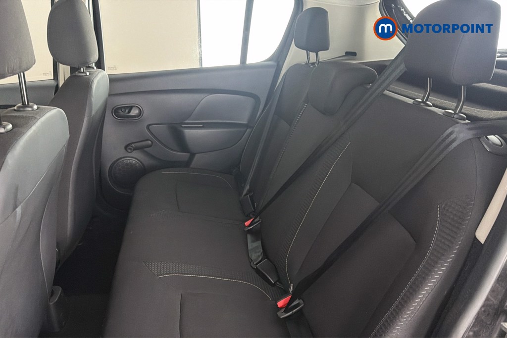 Dacia Sandero Ambiance Manual Petrol Hatchback - Stock Number (1595726) - 6th supplementary image
