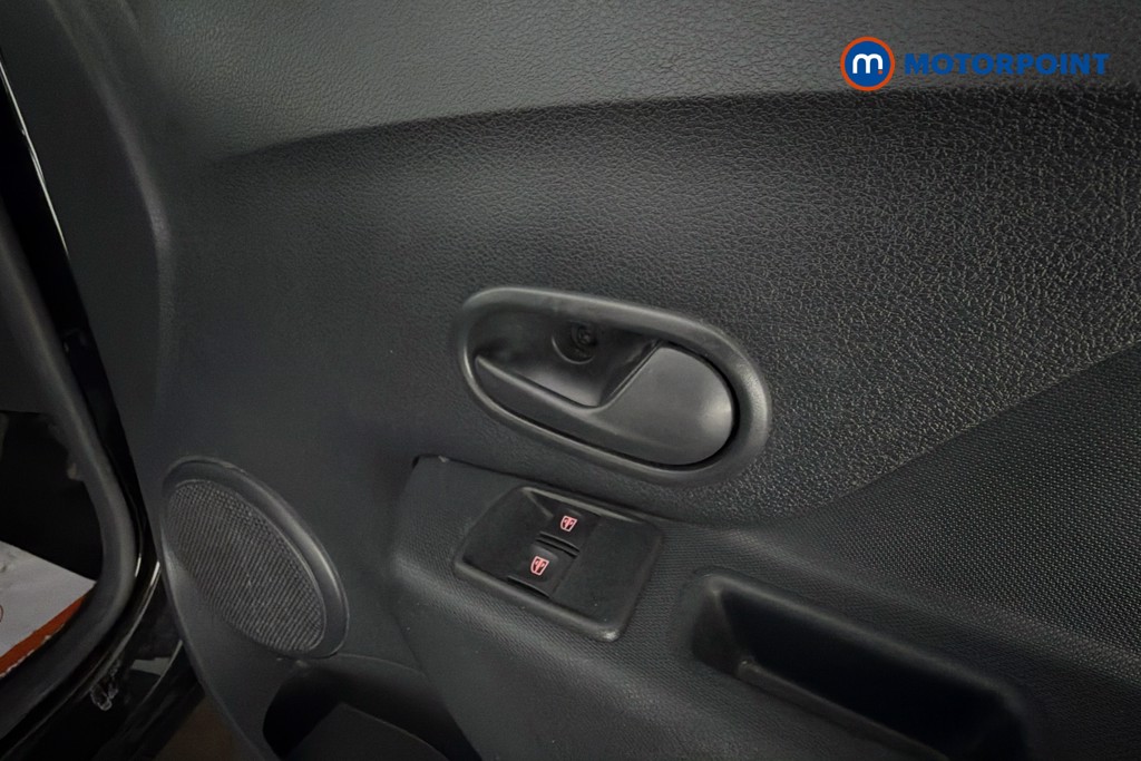 Dacia Sandero Ambiance Manual Petrol Hatchback - Stock Number (1595726) - 1st supplementary image