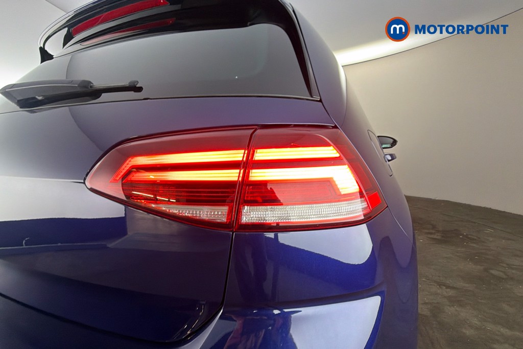 Volkswagen Golf R-Line Manual Petrol Hatchback - Stock Number (1597472) - 34th supplementary image
