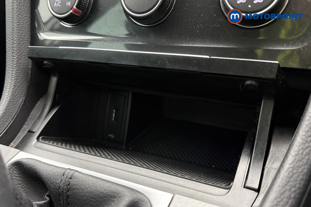 Volkswagen Golf Match Manual Petrol Hatchback - Stock Number (1599061) - 14th supplementary image