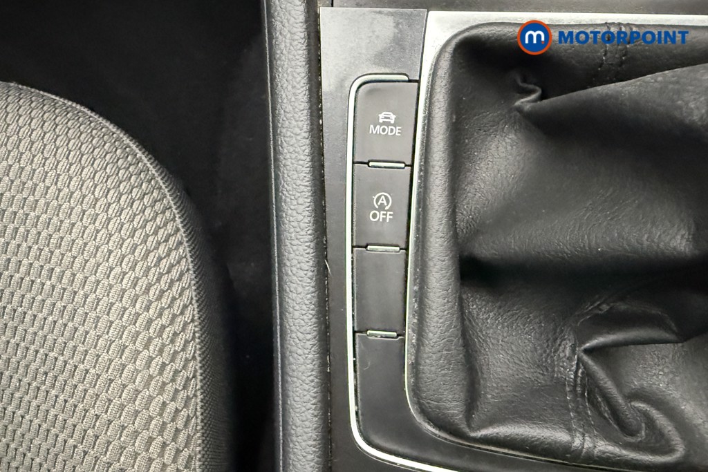 Volkswagen Golf Match Manual Petrol Hatchback - Stock Number (1599061) - 15th supplementary image