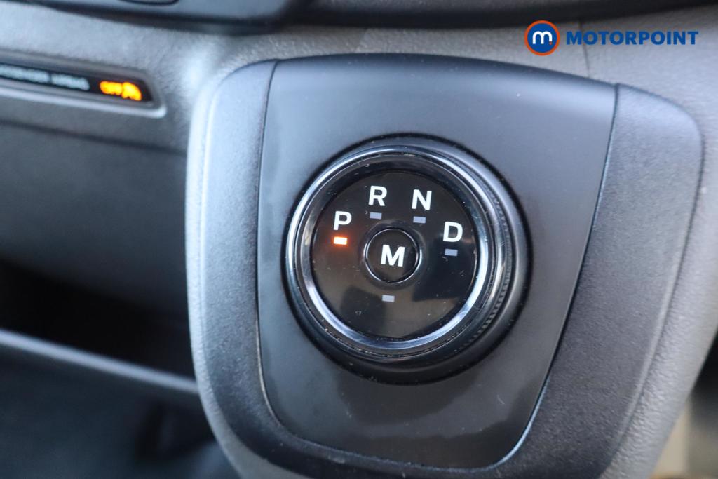 Ford Transit Limited Automatic Diesel Medium Roof Van - Stock Number (1605124) - 19th supplementary image