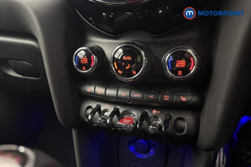 Mini Hatchback Cooper Sport Manual Petrol Hatchback - Stock Number (1607850) - 9th supplementary image