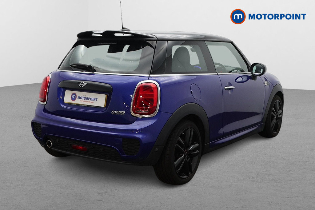 Mini Hatchback Cooper Sport Manual Petrol Hatchback - Stock Number (1607850) - Drivers side rear corner