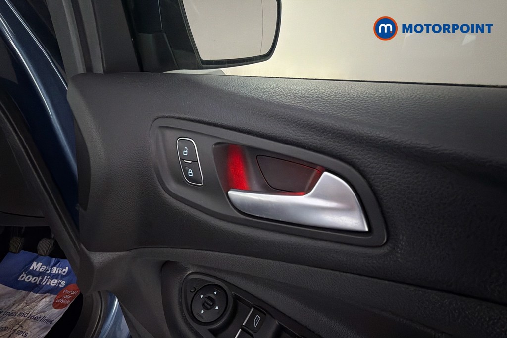 Ford Kuga Titanium X Edition Manual Petrol SUV - Stock Number (1608888) - 38th supplementary image