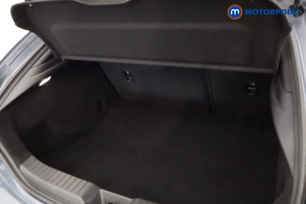 Mazda 3 Exclusive-Line Automatic Petrol Hatchback - Stock Number (1609075) - 40th supplementary image
