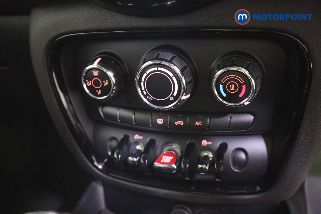 Mini Clubman Cooper Classic Manual Petrol Estate - Stock Number (1609562) - 7th supplementary image