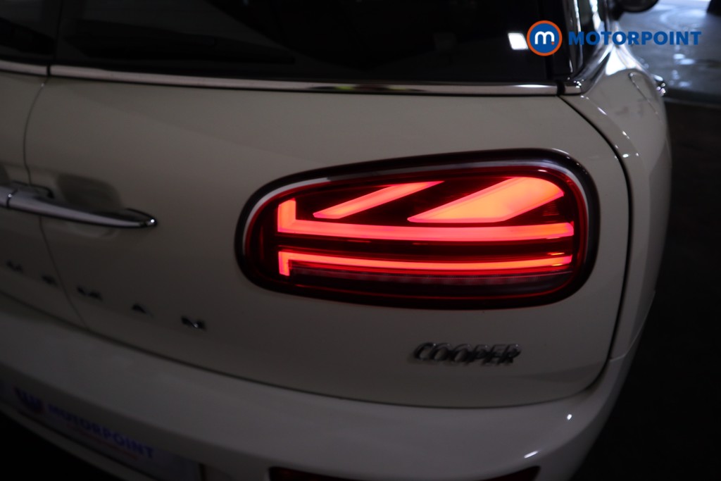 Mini Clubman Cooper Classic Manual Petrol Estate - Stock Number (1609562) - 29th supplementary image