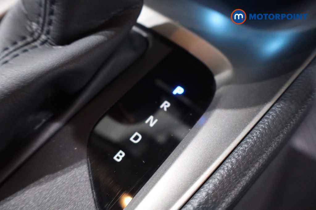 Toyota Yaris Cross Excel Automatic Petrol-Electric Hybrid Estate - Stock Number (1609756) - 22nd supplementary image