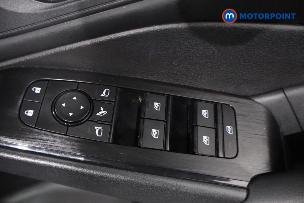 Nissan Qashqai Acenta Premium Automatic Petrol SUV - Stock Number (1610450) - 11th supplementary image