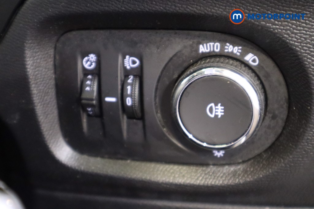 Vauxhall Corsa Se Nav Manual Petrol Hatchback - Stock Number (1610511) - 16th supplementary image