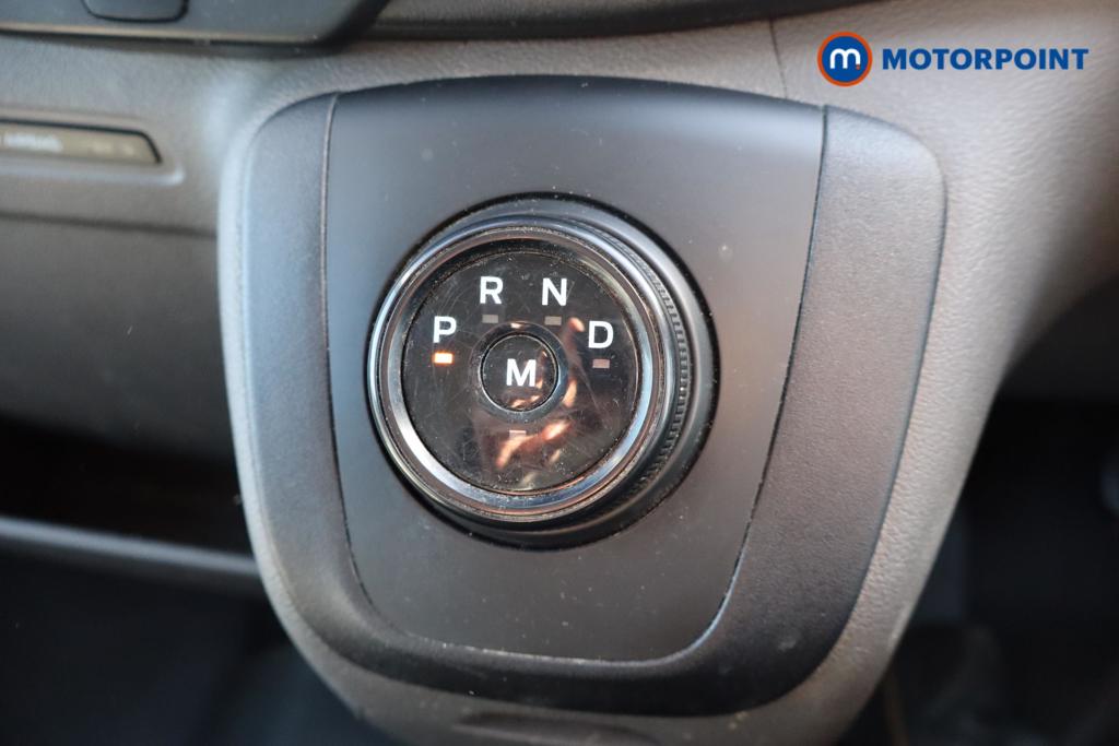 Ford Transit Limited Automatic Diesel Medium Roof Van - Stock Number (1611449) - 17th supplementary image