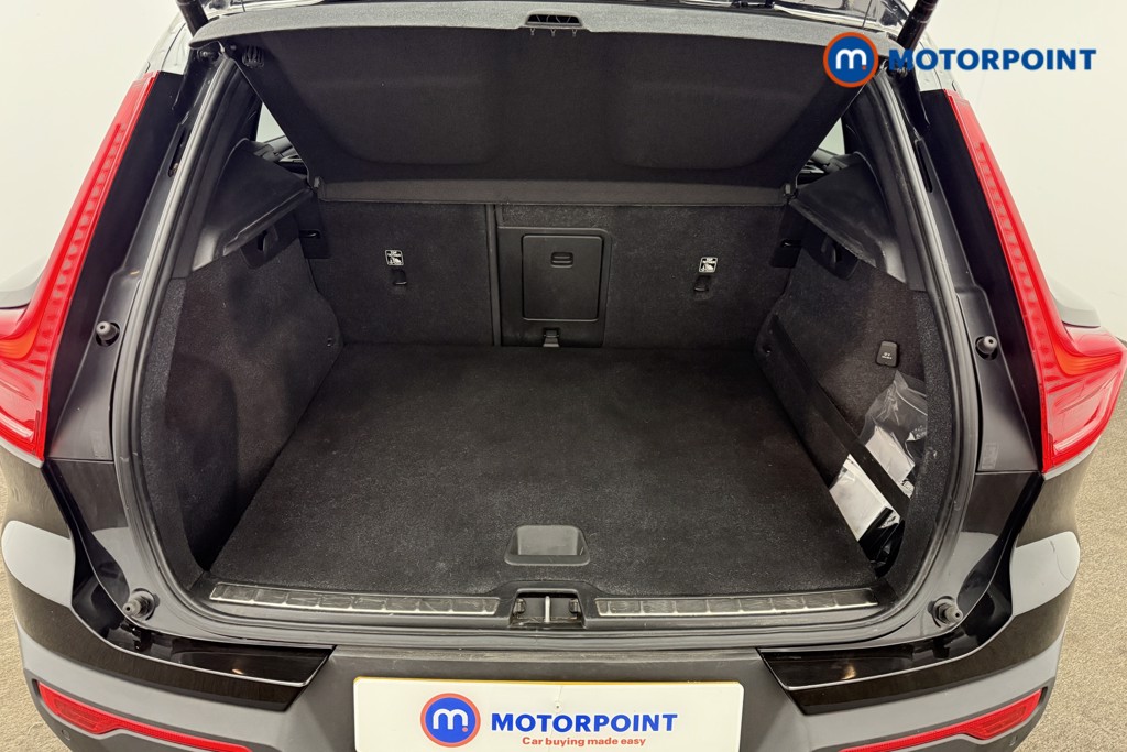 Volvo Xc40 R Design Manual Petrol SUV - Stock Number (1612114) - 5th supplementary image